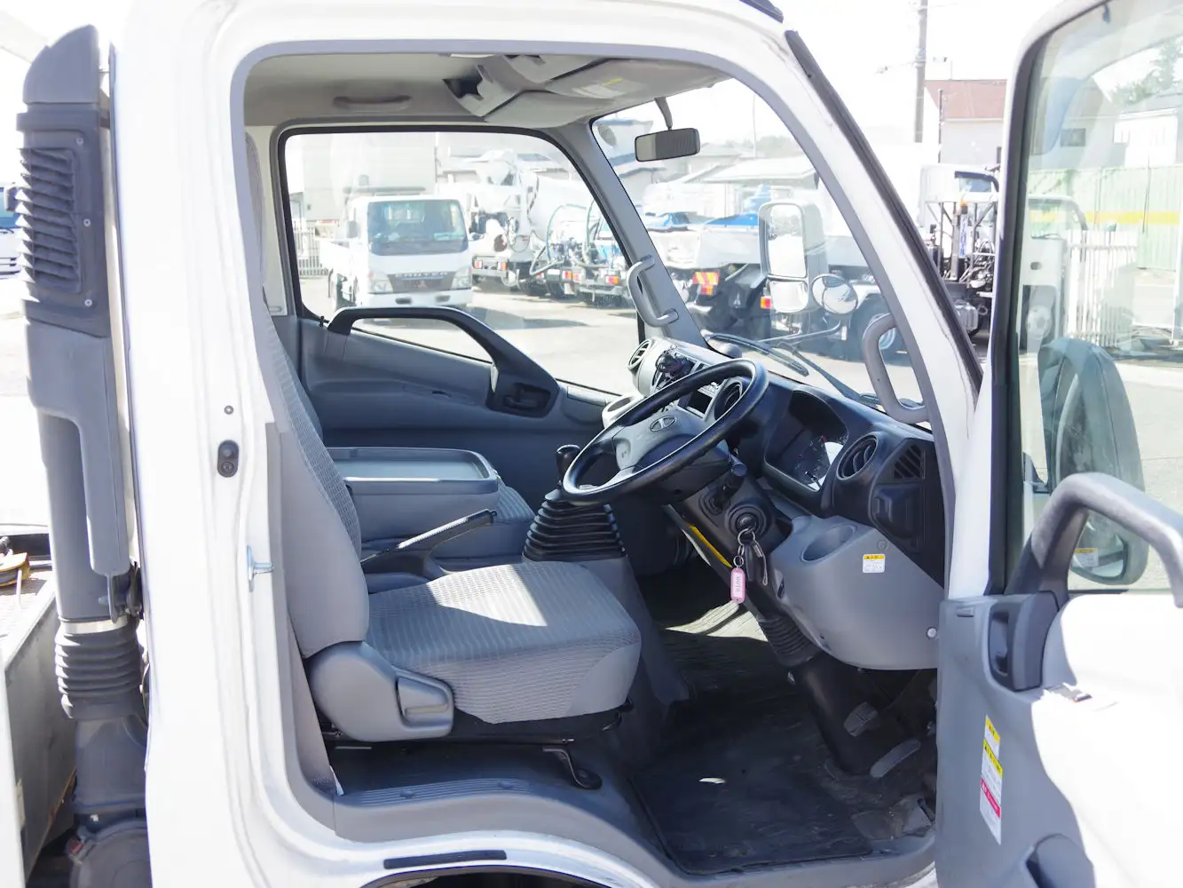 日野 デュトロ 小型 車両重機運搬 ラジコン ウインチの中古トラック画像12