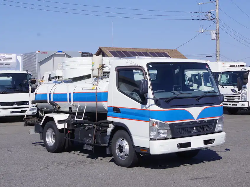 三菱 キャンター 小型 タンク車 バキューム PDG-FE83DYの中古トラック画像2