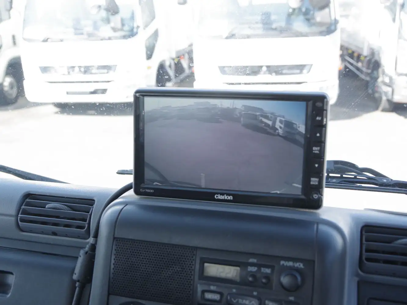 三菱 キャンター 小型 タンク車 バキューム PDG-FE83DYの中古トラック画像14