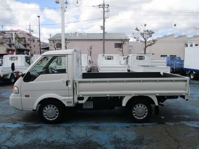 マツダ ボンゴ 小型 平ボディ DBF-SLP2T R2の中古トラック画像5