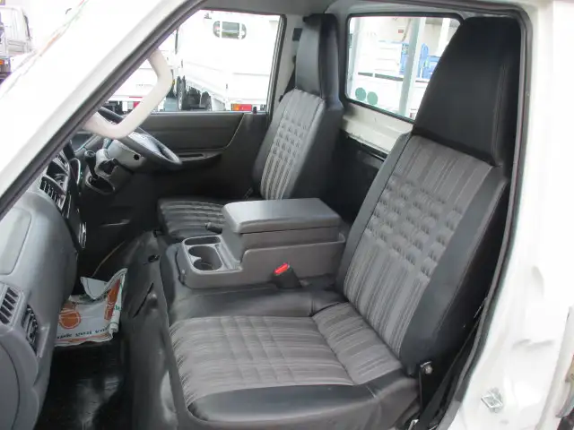 マツダ ボンゴ 小型 平ボディ DBF-SLP2T R2の中古トラック画像12