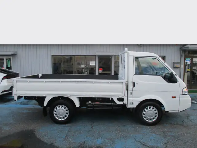 マツダ ボンゴ 小型 平ボディ DBF-SLP2T R2の中古トラック画像2