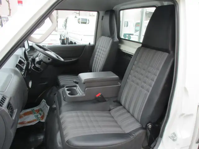 マツダ ボンゴ 小型 平ボディ DBF-SLP2T R2の中古トラック画像12