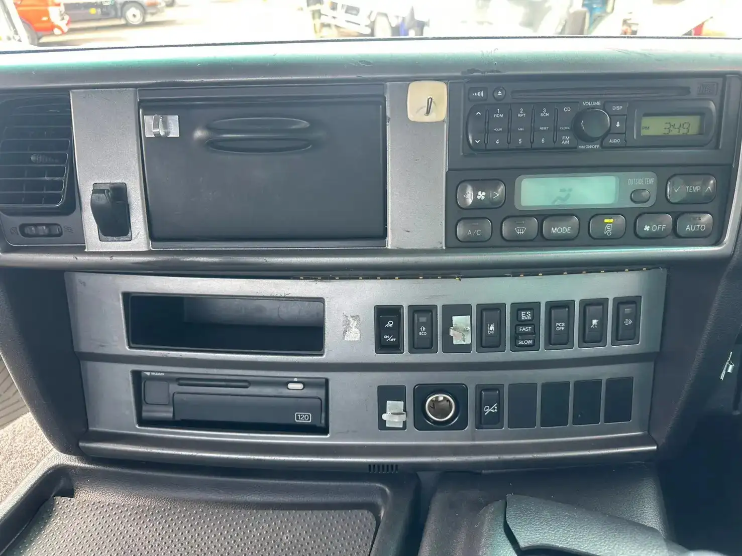 日野 プロフィア 大型 トラクター ハイルーフ 1デフの中古トラック画像14
