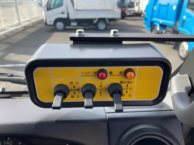 日野 デュトロ 小型 パッカー車 プレス式 2KG-XZU605Xの中古トラック画像15