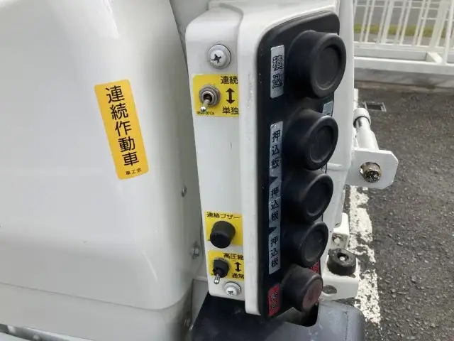 日野 デュトロ 小型 パッカー車 プレス式 2RG-XZU600Xの中古トラック画像9