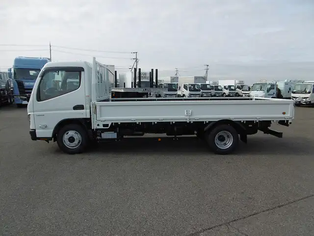 三菱 キャンター 小型 平ボディ 2RG-FEA20 R6の中古トラック画像3