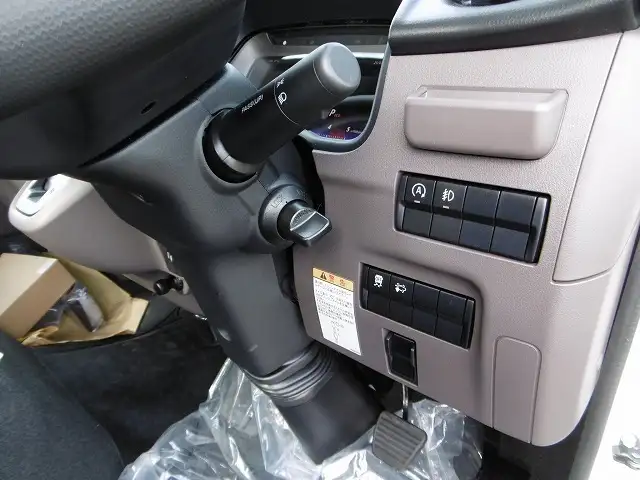 三菱 キャンター 小型 平ボディ 2RG-FEA20 R6の中古トラック画像8