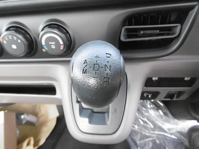 三菱 キャンター 小型 平ボディ 2RG-FEA20 R6の中古トラック画像10