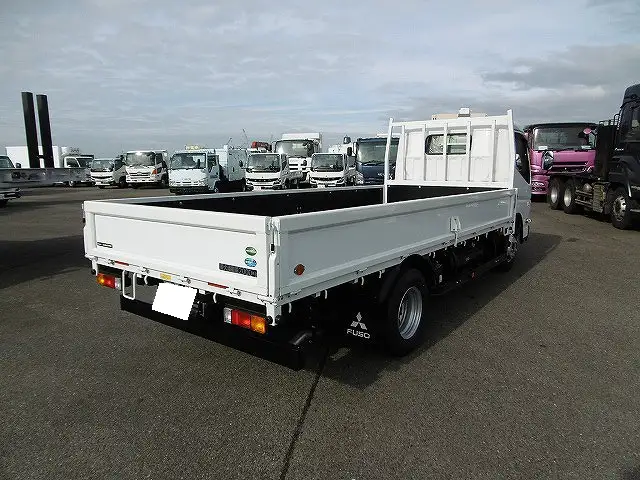 三菱 キャンター 小型 平ボディ 2RG-FEA20 R6の中古トラック画像2
