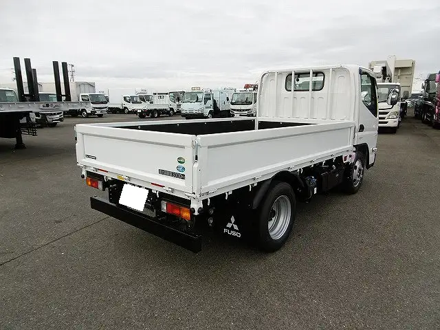 三菱 キャンター 小型 平ボディ 2RG-FBAV0 R6の中古トラック画像2