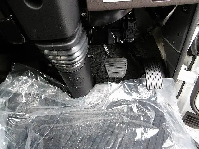 三菱 キャンター 小型 平ボディ 2RG-FBAV0 R6の中古トラック画像13