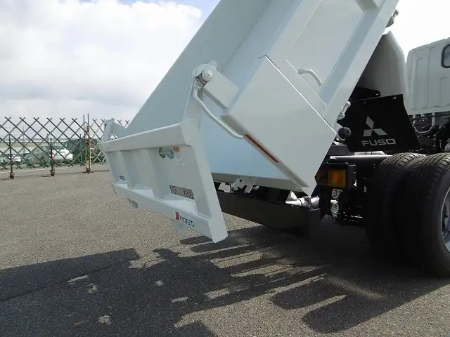 三菱 キャンター 小型 ダンプ 強化 2RG-FBA60の中古トラック画像6