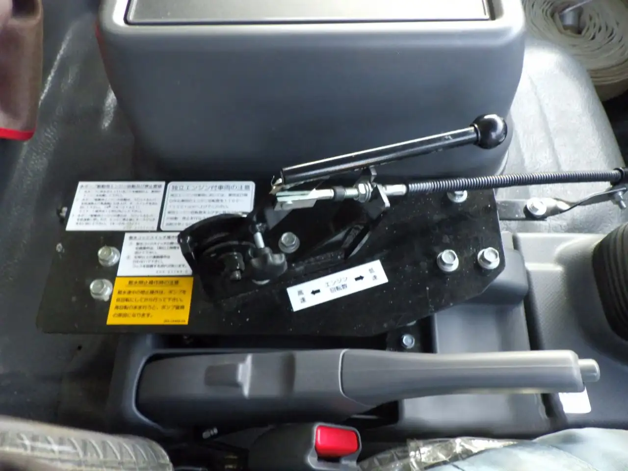いすゞ エルフ 小型 タンク車 散水車 2PG-NPR88Nの中古トラック画像14