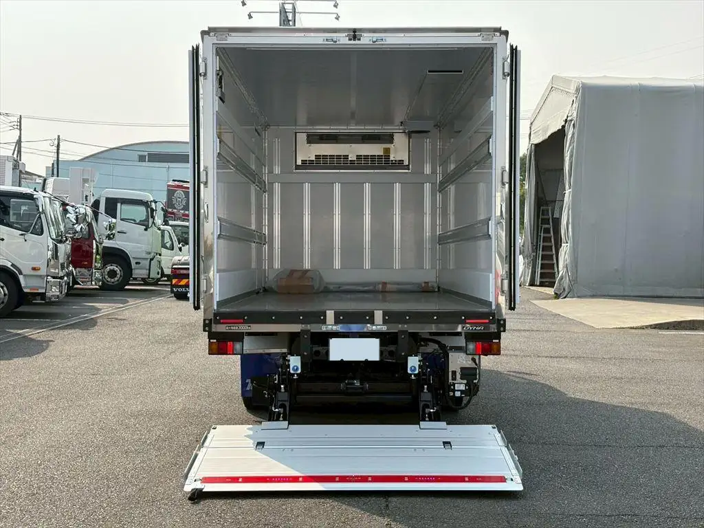 トヨタ その他 小型 冷凍冷蔵 低温 パワーゲートの中古トラック画像6