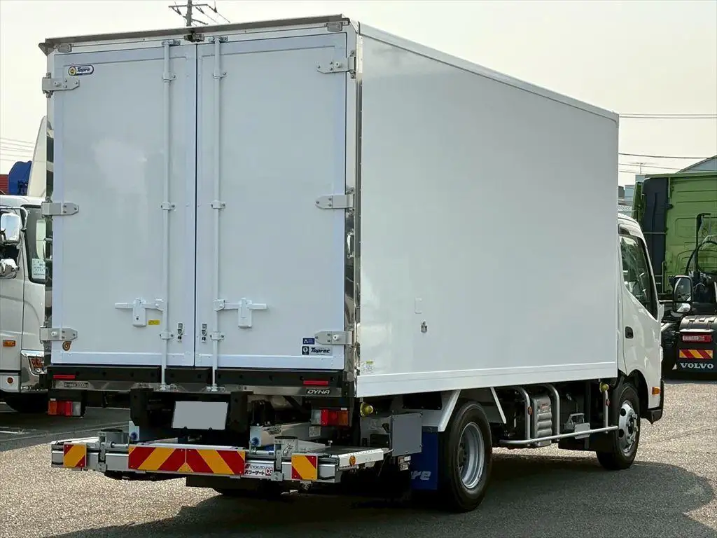 トヨタ その他 小型 冷凍冷蔵 低温 パワーゲートの中古トラック画像3