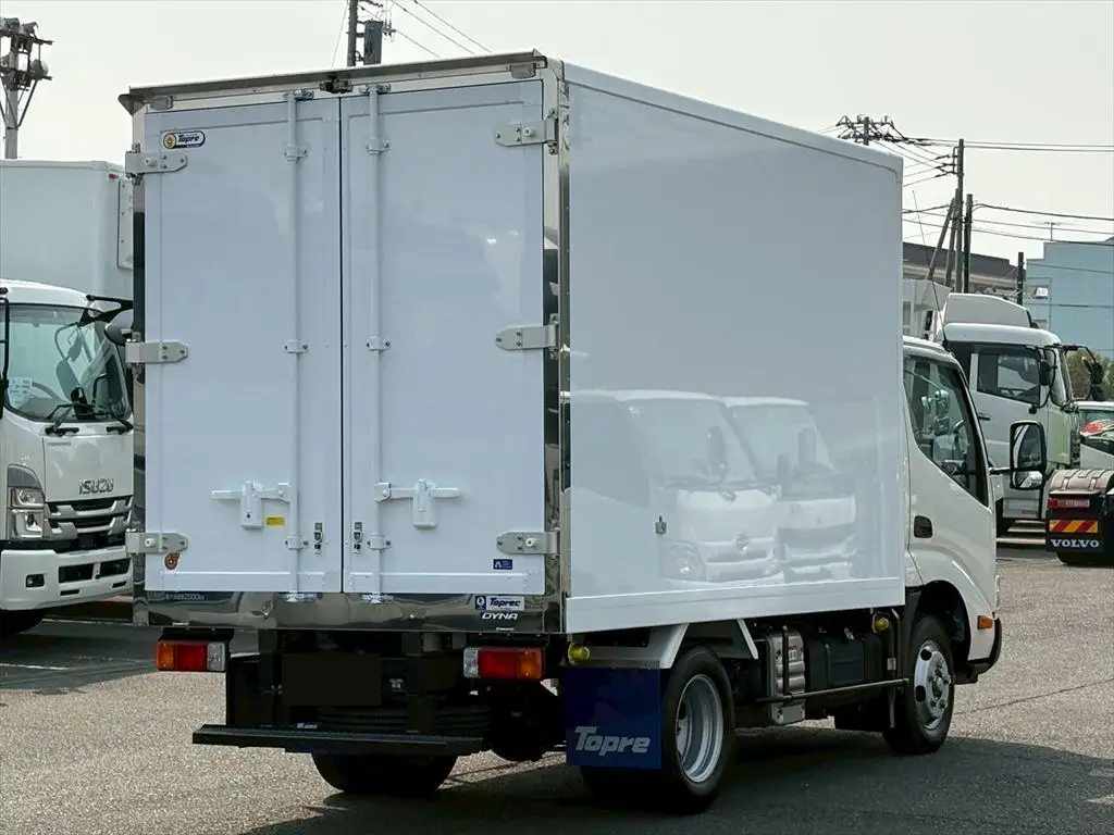 トヨタ ダイナ 小型 冷凍冷蔵 低温 床ステンの中古トラック画像3