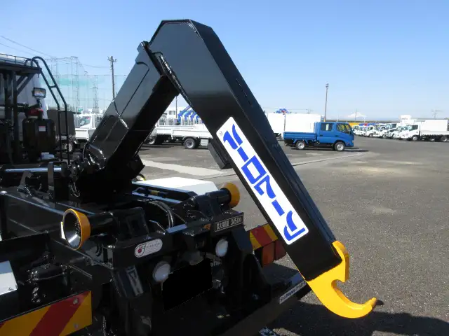三菱 ファイター 中型/増トン アームロール ツインホイスト 2KG-FK72Fの中古トラック画像9