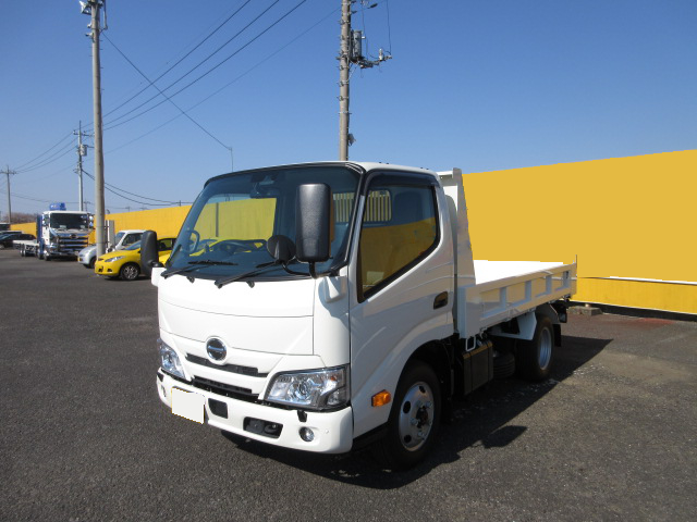 日野 デュトロ 小型 ダンプ 10尺 2DG-XZU675T