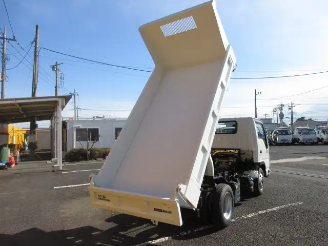 いすゞ エルフ 小型 ダンプ 2PG-NKS88AD R4の中古トラック画像6