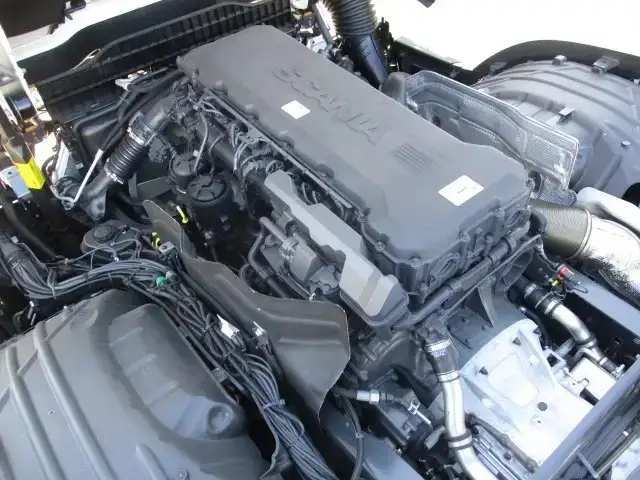 スカニア トラック 大型 トラクター ハイルーフ 1デフの中古トラック画像20