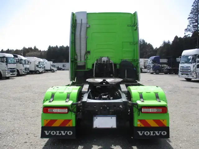 ボルボ トラック 大型 トラクター ハイルーフ 1デフの中古トラック画像4