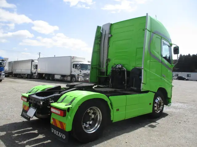 ボルボ トラック 大型 トラクター ハイルーフ 1デフの中古トラック画像3