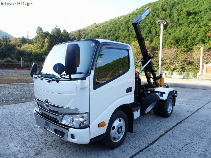 日野 デュトロ 小型 アームロール 2KG-XZU605M