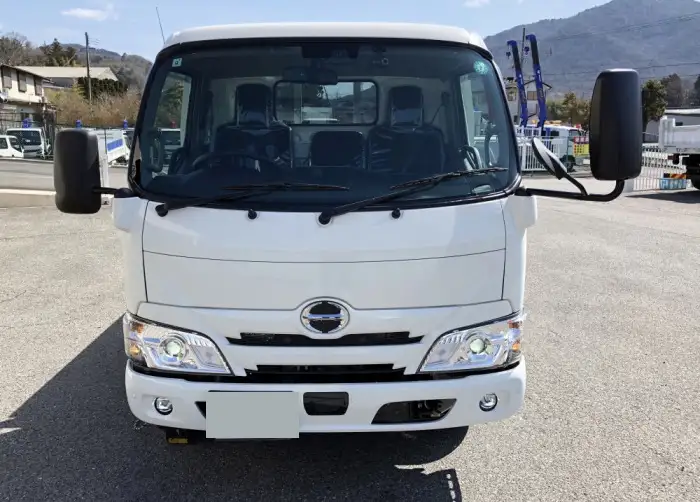 日野 デュトロ 小型 平ボディ 2KG-XZU655M R6の中古トラック画像2
