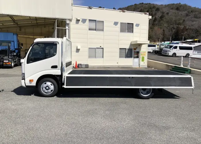 日野 デュトロ 小型 平ボディ 2KG-XZU655M R6の中古トラック画像7