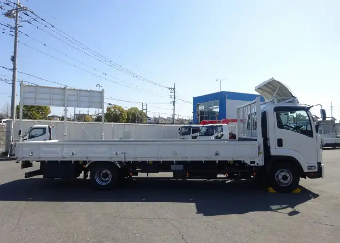 いすゞ フォワード 中型/増トン 平ボディ エアサス 2RG-FRR90T2の中古トラック画像3