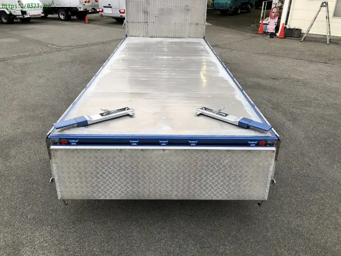 いすゞ フォワード 中型/増トン 平ボディ アルミブロック ベッドの中古トラック画像10