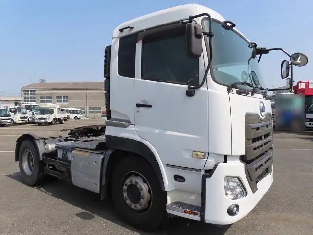 日産UD クオン 大型 トラクター 1デフ エアサスの中古トラック画像3