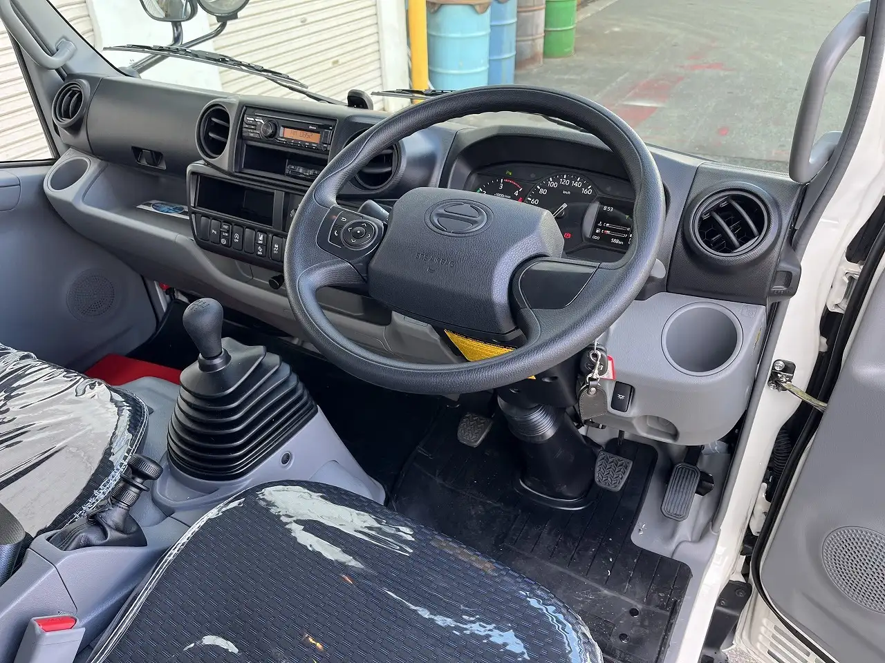 日野 デュトロ 小型 平ボディ 2KG-XZC605M R6の中古トラック画像9