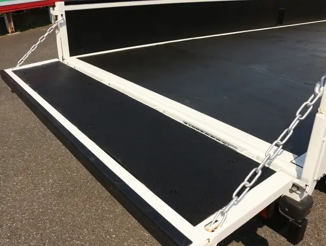 マツダ タイタン 小型 平ボディ BKG-LLS85AR H22の中古トラック画像11