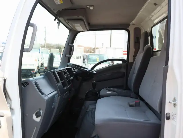 マツダ タイタン 小型 平ボディ BKG-LLS85AR H22の中古トラック画像13