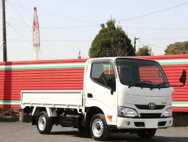 トヨタ ダイナ 小型 平ボディ LDF-KDY281 R2の中古トラック画像2