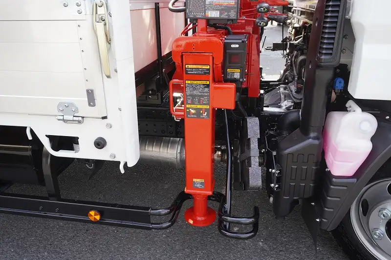 三菱 キャンター 小型 クレーン付 アルミブロック 6段の中古トラック画像8