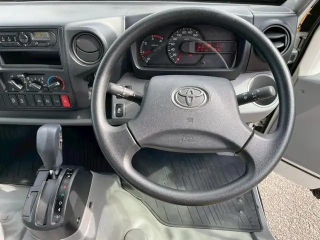 トヨタ ダイナ 小型 平ボディ  H30の中古トラック画像10