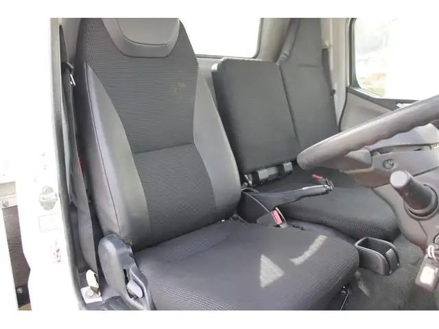 三菱 キャンター 小型 平ボディ  R2の中古トラック画像7