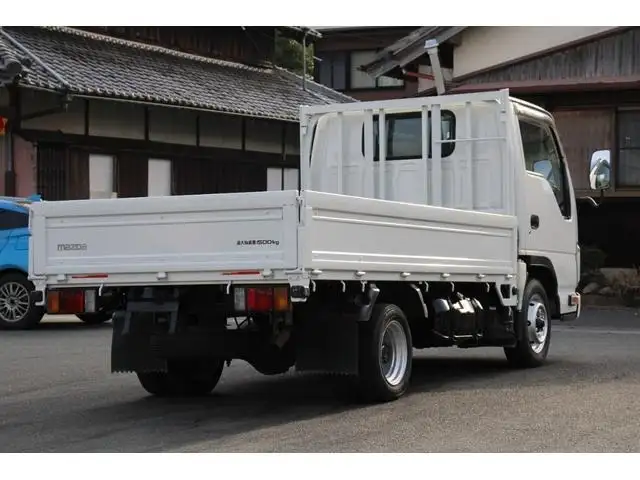 マツダ タイタン 小型 平ボディ 床鉄板 の中古トラック画像2