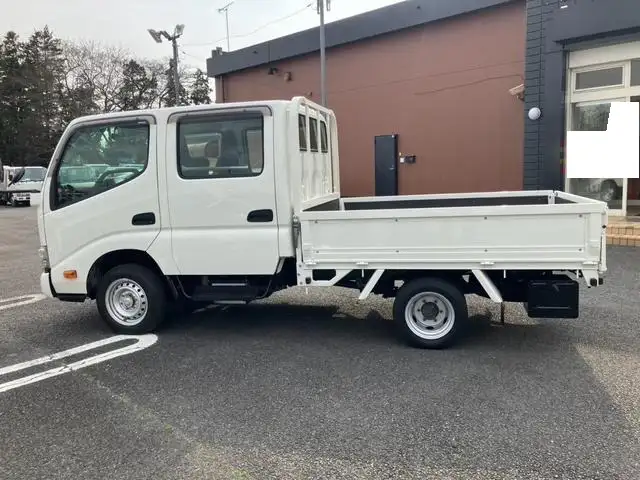 トヨタ ダイナ 小型 平ボディ Wキャブ の中古トラック画像3