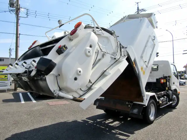 日野 デュトロ 小型 パッカー車 巻き込み式 回転ダンプ式の中古トラック画像7