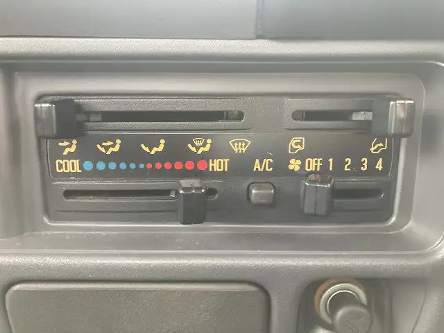 いすゞ エルフ 小型 平ボディ KR-NHR69 H18の中古トラック画像14