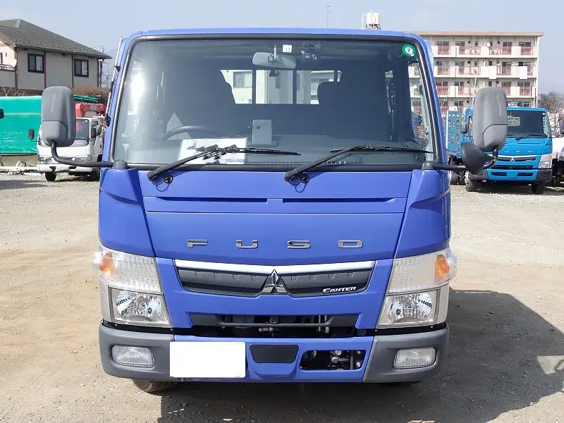 三菱 キャンター 小型 平ボディ Wキャブ 床鉄板の中古トラック画像2