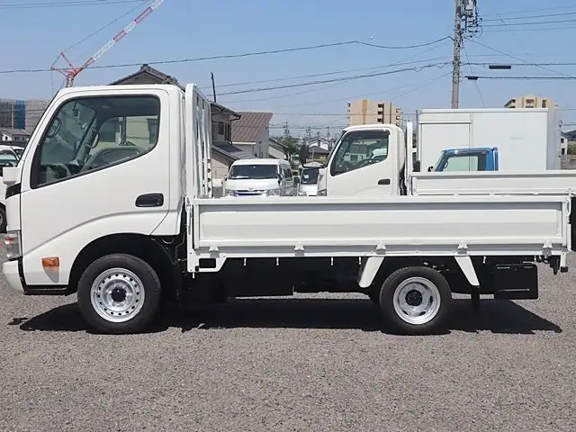 トヨタ ダイナ 小型 平ボディ 床鉄板 ABF-TRY220の中古トラック画像5