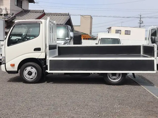 トヨタ ダイナ 小型 平ボディ TPG-XZU605 H29の中古トラック画像6