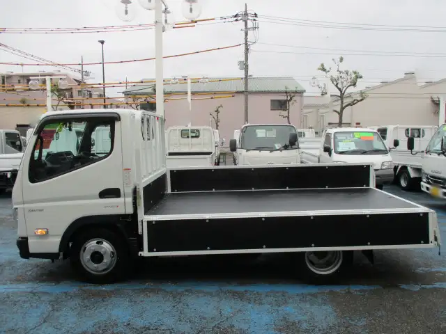 三菱 キャンター 小型 平ボディ 2RG-FBA20 R6の中古トラック画像4