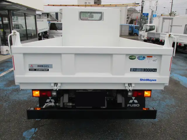 三菱 キャンター 小型 ダンプ 強化 2RG-FBA60の中古トラック画像3