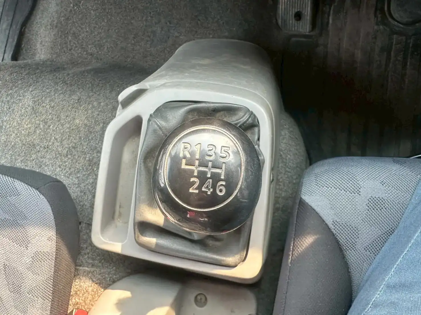 日産UD コンドル 中型/増トン クレーン付 4段 ラジコンの中古トラック画像15